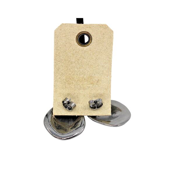 A2 Brand New Anthropologie Festive Statement Gunmetal Crystal Post Earrings $48 - Picture 3 of 3